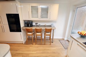DIXON WAY- click for photo gallery
